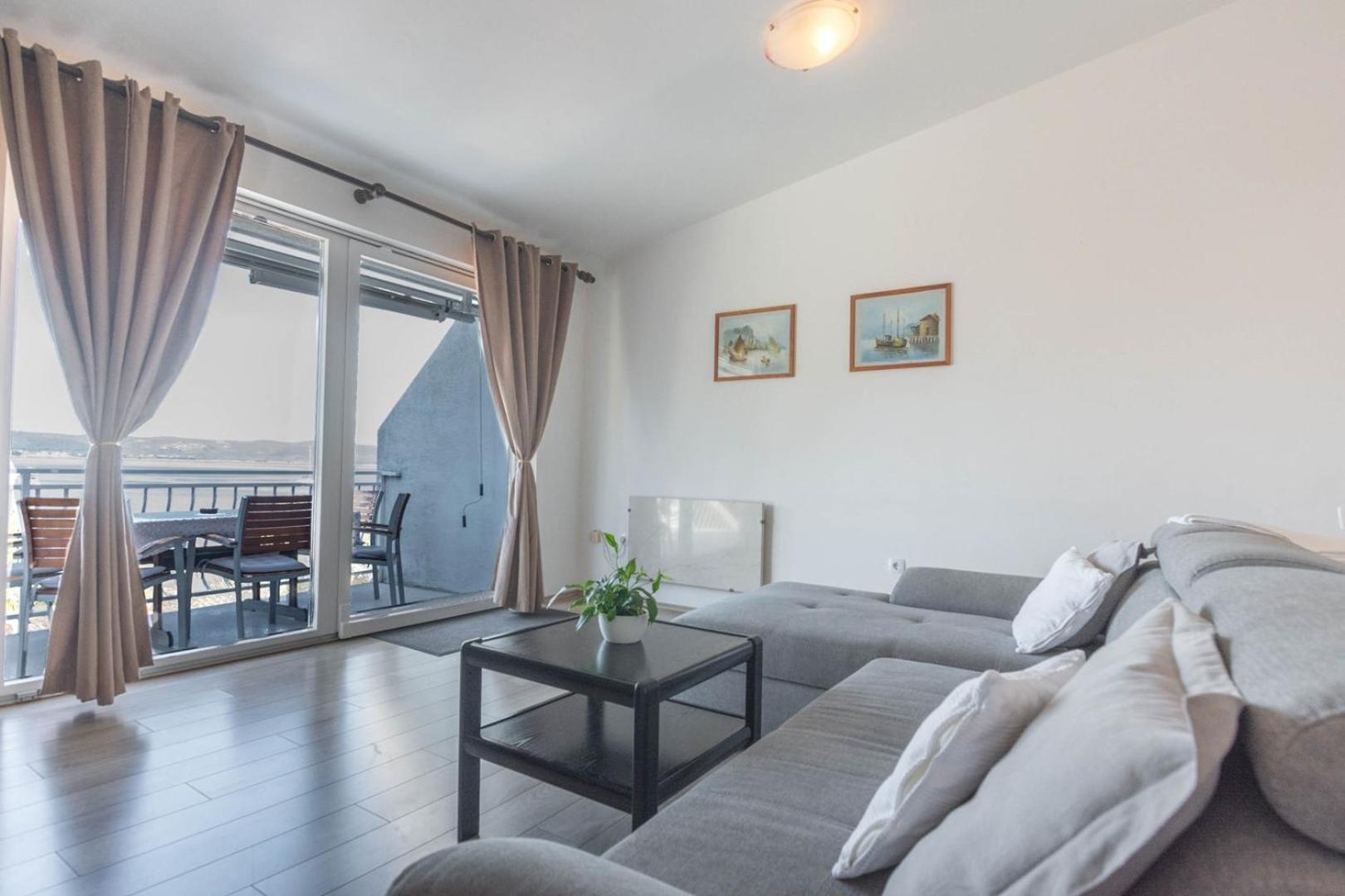 Apartment Rajna Biograd Na Moru Exterior photo